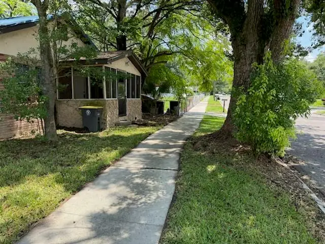 1751 W 20th Street, Jacksonville, FL 32209 - #2