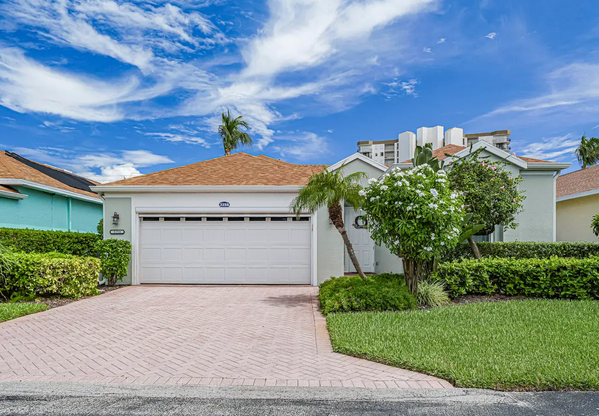 3258 Lakeshore Drive, Fort Pierce, FL 34949 - #1