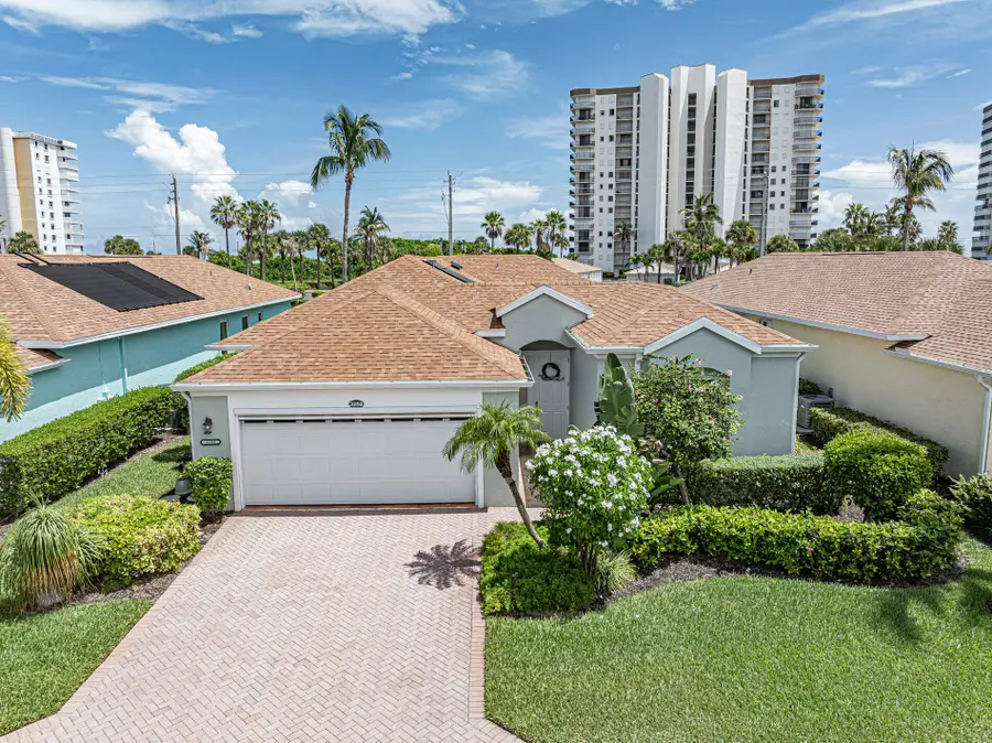 3258 Lakeshore Drive, Fort Pierce, FL 34949 - #3