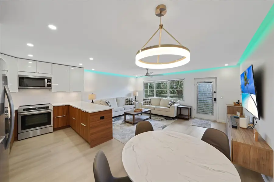3034 Berkshire B #3034, Deerfield Beach, FL 33442 - #2