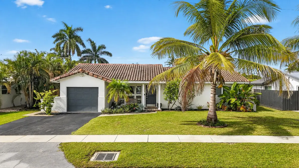 438 SW 9th Avenue, Boca Raton, FL 33486 - #1