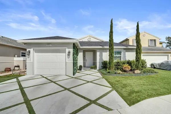 372 W Riverbend Drive #372, Sunrise, FL 33326