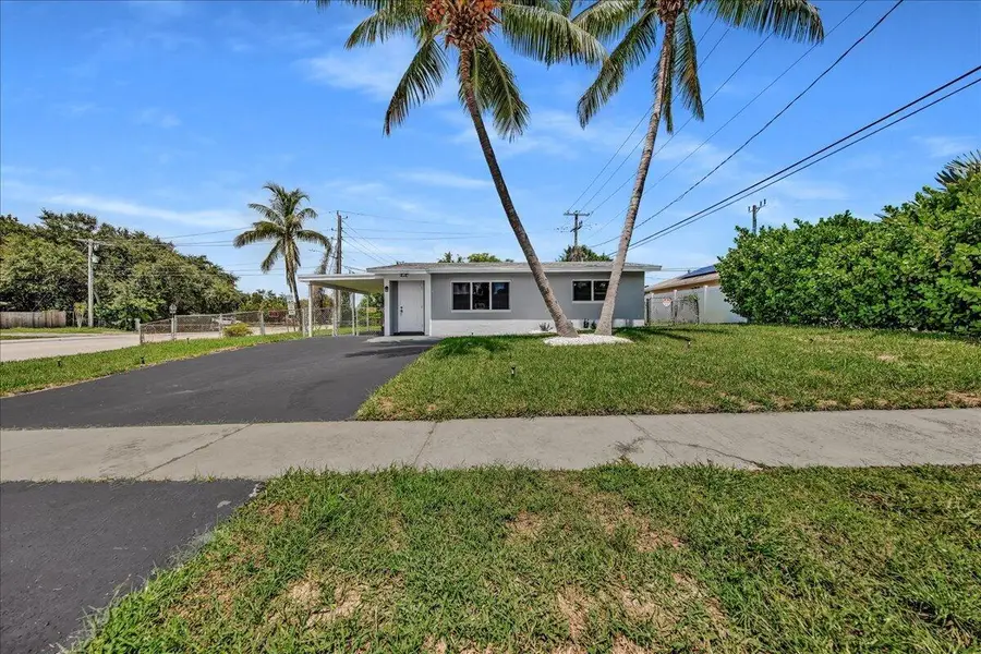 11 NE 28th Court, Boynton Beach, FL 33435 - #2