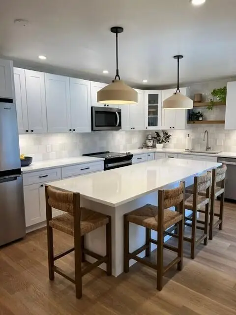 623 6th Court, Palm Beach Gardens, FL 33410