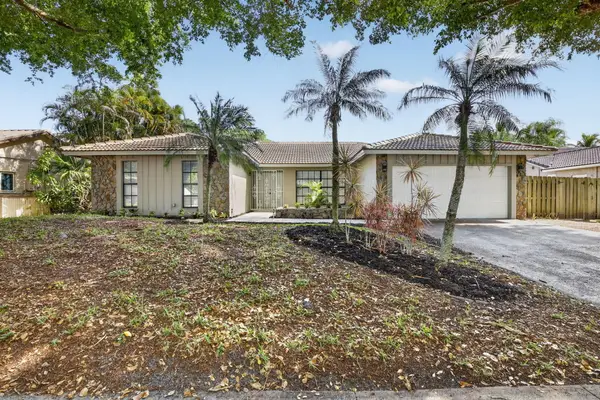 9820 NW 15th Street, Plantation, FL 33322