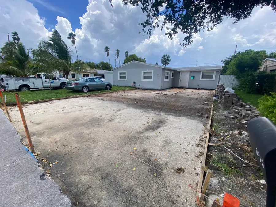 6910 SW 24th Street, Miramar, FL 33023 - #2