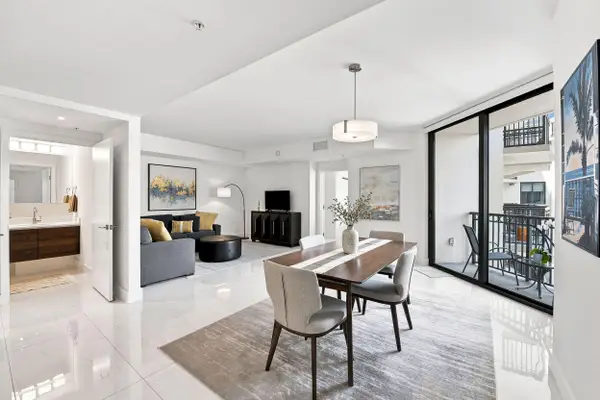 301 Altara Avenue #710, Coral Gables, FL 33146