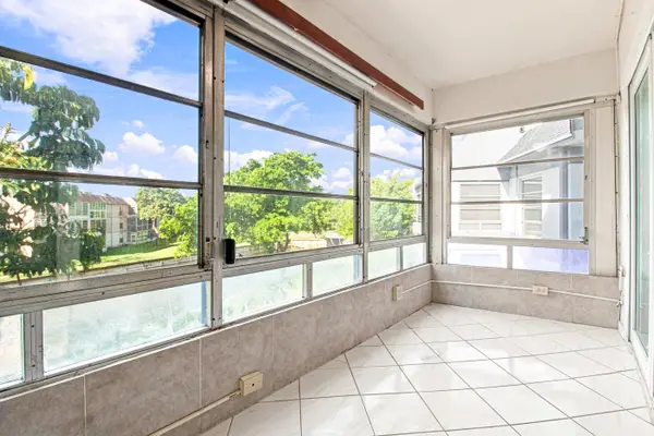 8321 Sands Point Boulevard #D305, Tamarac, FL 33321