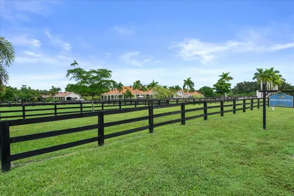 5625 140th Avenue S, Wellington, FL 33449