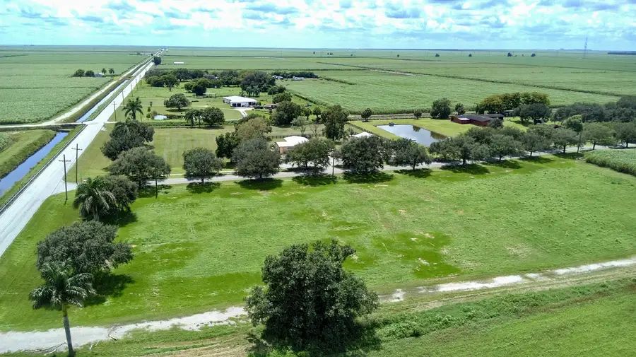 10 Congleton Drive, Belle Glade, FL 33430 - #3