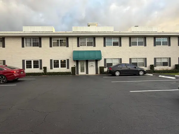 298 SW 6th Street #109, Boca Raton, FL 33432