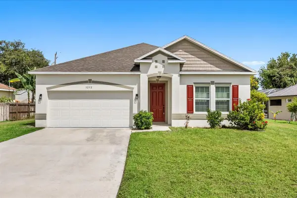 3232 SE Quay Street, Port St Lucie, FL 34984