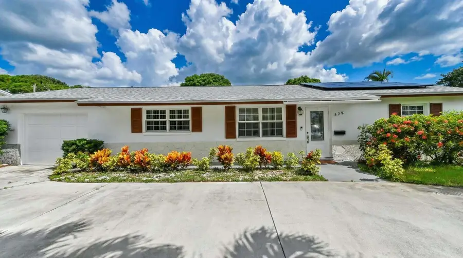 428 Alemeda Drive, Palm Springs, FL 33461 - #2