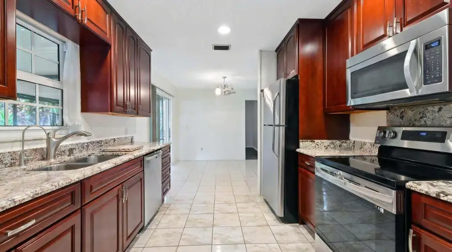 428 Alemeda Drive, Palm Springs, FL 33461 - #3