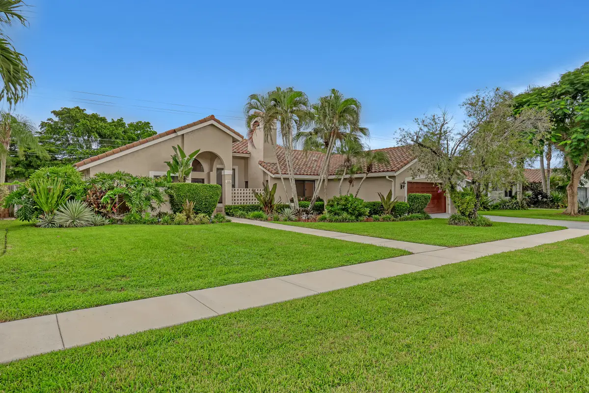 2156 Amesbury Circle, Wellington, FL 33414 - #1