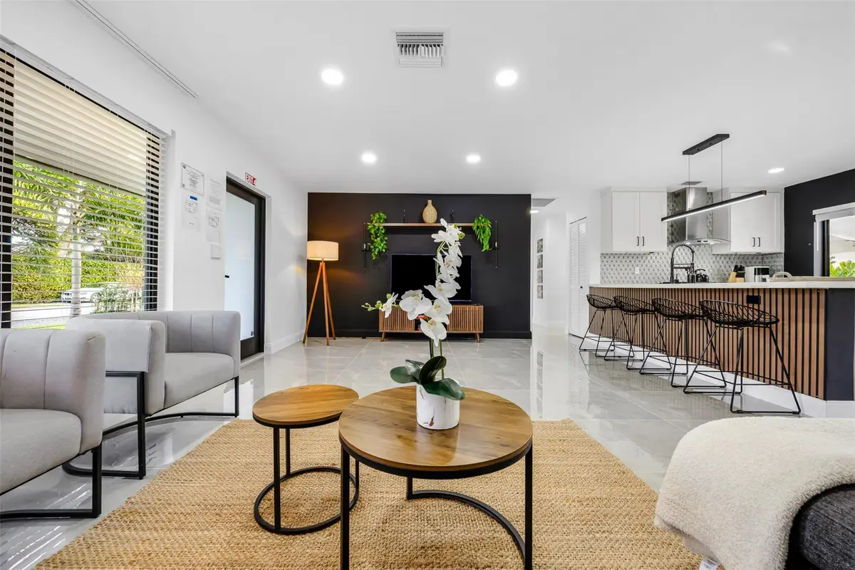 2925 NE 1st Avenue, Wilton Manors, FL 33334 - #1