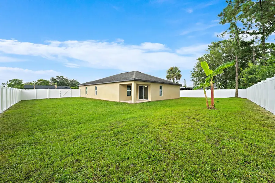 790 NW Kingston Street, Port Saint Lucie, FL 34983 - #2