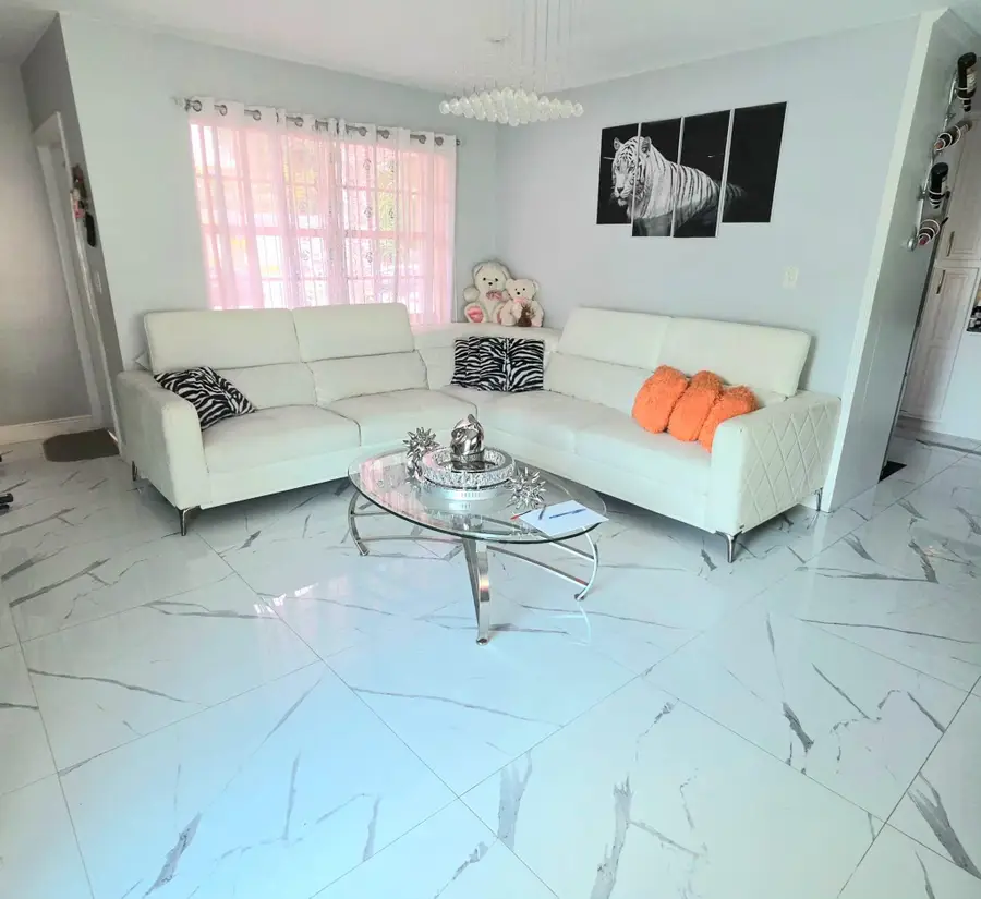 6521 Harding Street, Hollywood, FL 33024 - #2