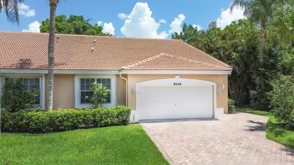 4646 Carlton Golf Drive, Wellington, FL 33449