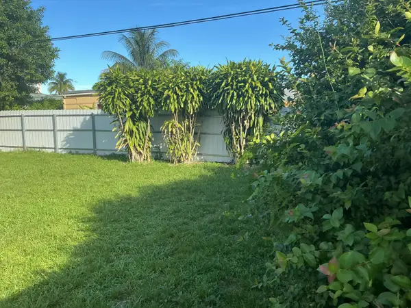 110 NW 193rd Street, Miami Gardens, FL 33169