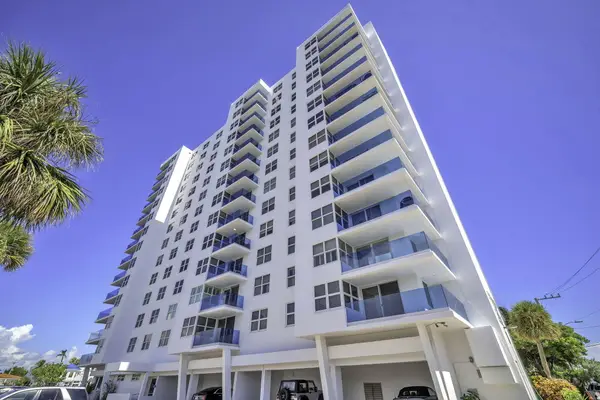 2639 N Riverside Drive #505, Pompano Beach, FL 33062