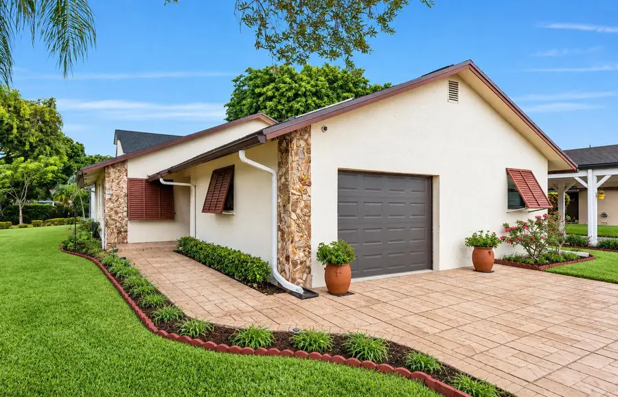 5611 SW 97th Terrace, Cooper City, FL 33328 - #2