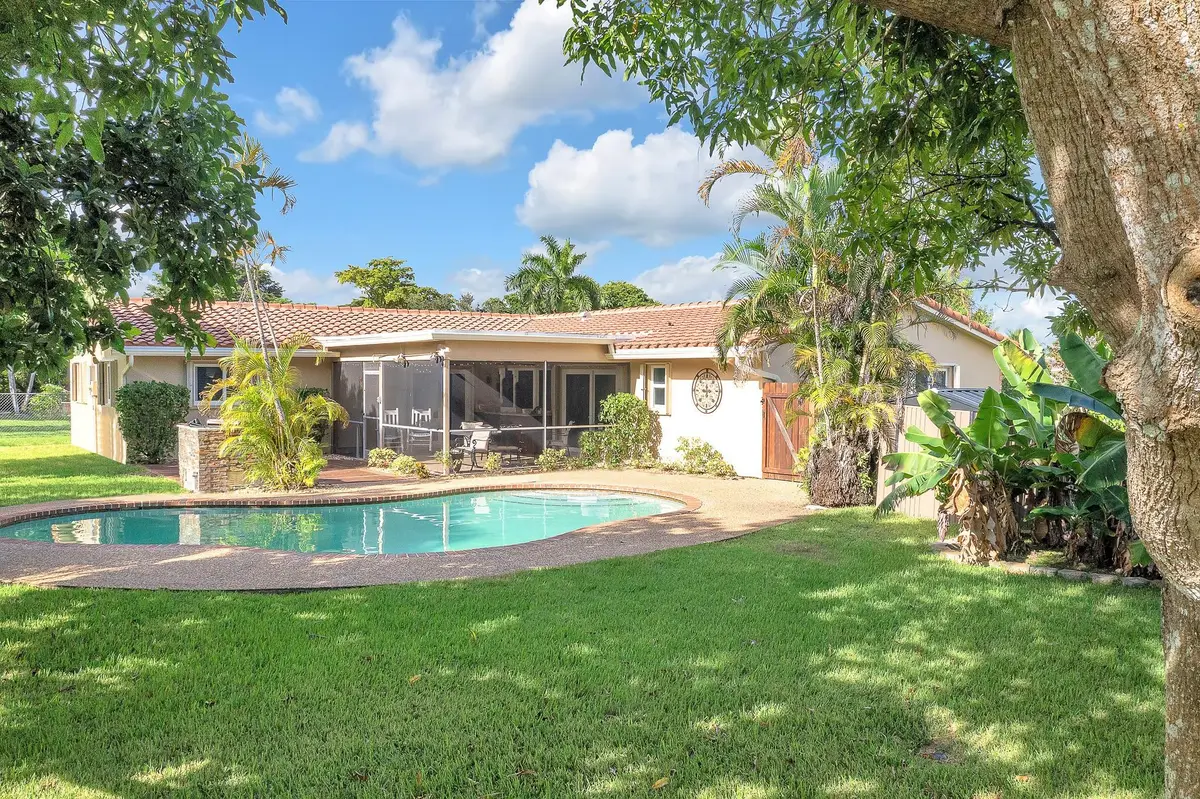 4120 NW 106th Avenue, Coral Springs, FL 33065 - #1