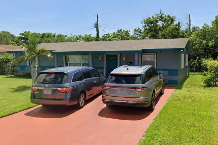 650 SW 28th Way, Fort Lauderdale, FL 33312 - #1