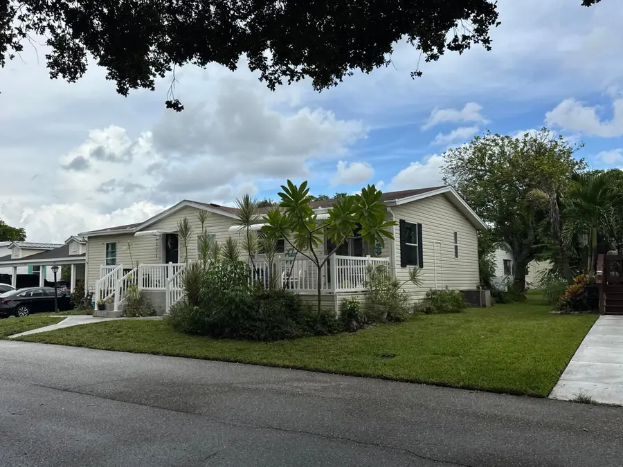 2555 Pga Boulevard #305, Palm Beach Gardens, FL 33410 - #2