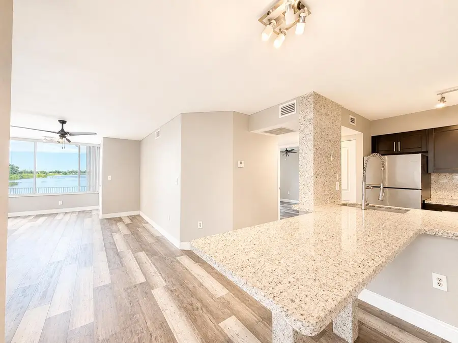 2831 N Oakland Forest Drive #101, Oakland Park, FL 33309 - #3