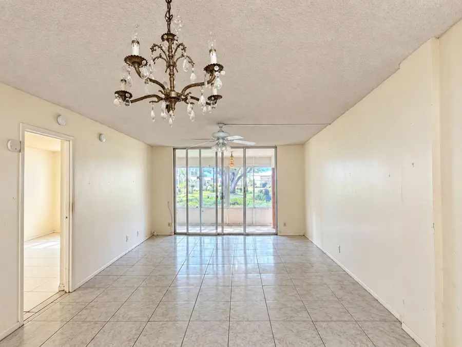 2650 NW 49th Avenue #118, Lauderdale Lakes, FL 33313 - #2