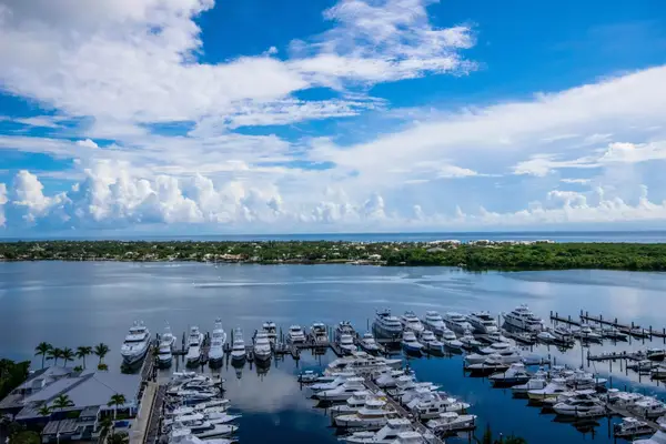123 Lakeshore Drive #1945, North Palm Beach, FL 33408