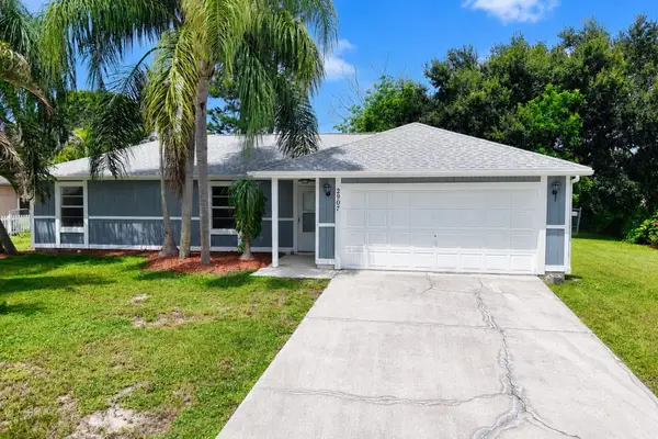 2907 SW Coastal Terrace, Port St Lucie, FL 34953
