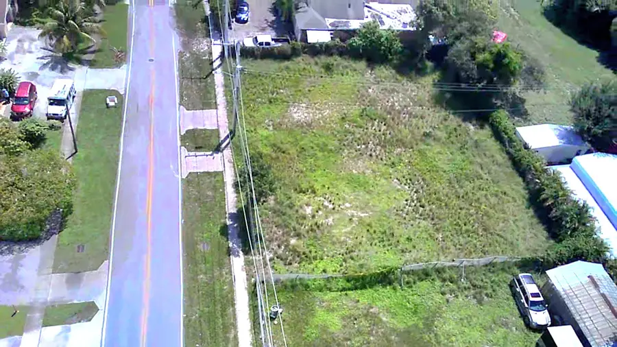 1305 Suwanee Drive, West Palm Beach, FL 33409 - #3
