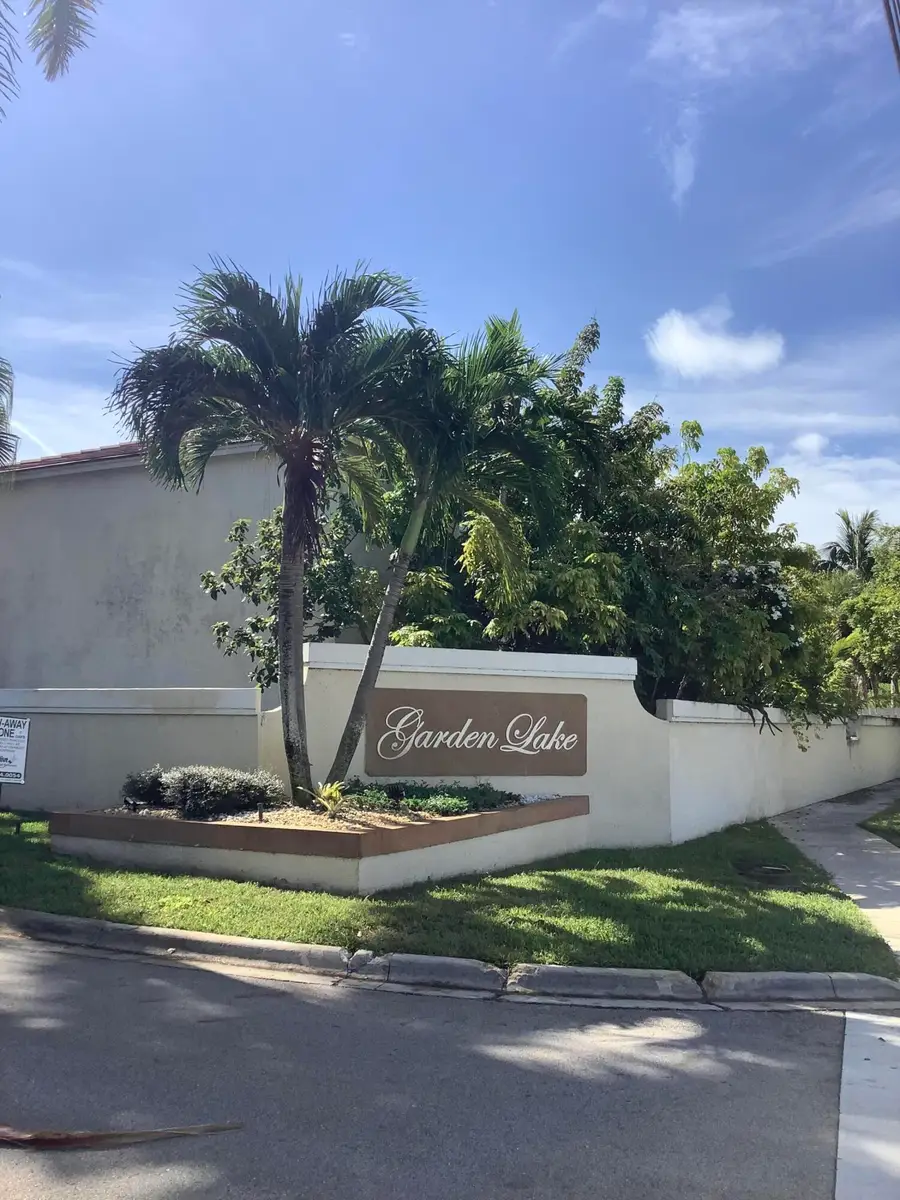 201 SW 98th Terrace, Pembroke Pines, FL 33025 - #3
