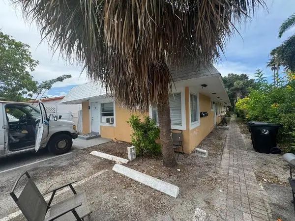 506 18th Avenue N, Lake Worth Beach, FL 33460