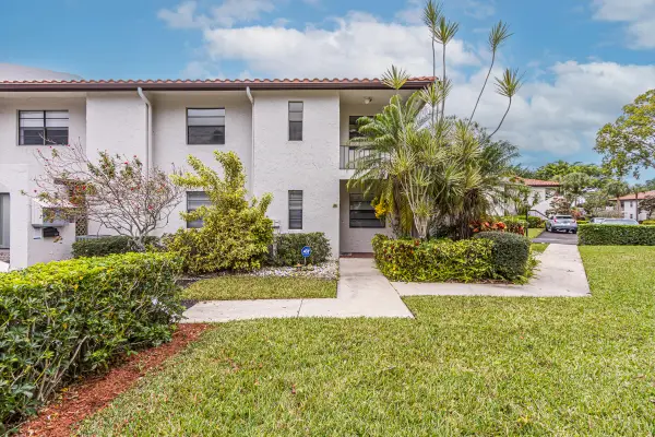 9293 Vista Del Lago #G, Boca Raton, FL 33428