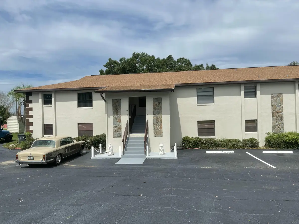 15 A Miracle Avenue, Avon Park, FL 33825 - #1
