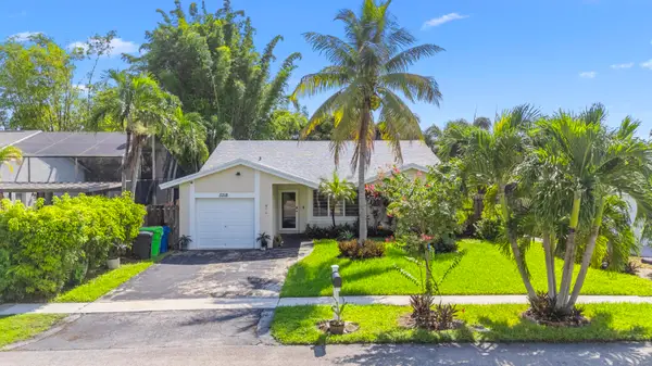 5318 NW 93rd Avenue, Sunrise, FL 33351
