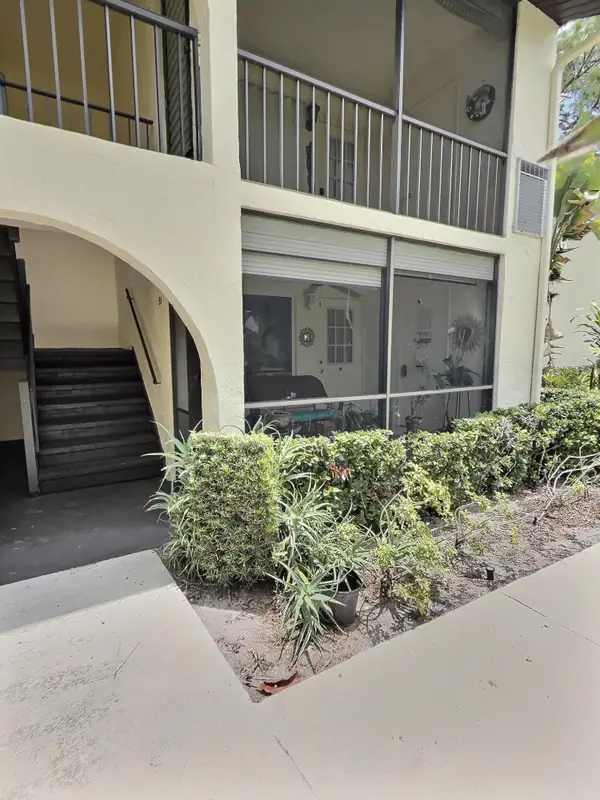 3531 Pine Tree Court #B-1, Greenacres, FL 33463