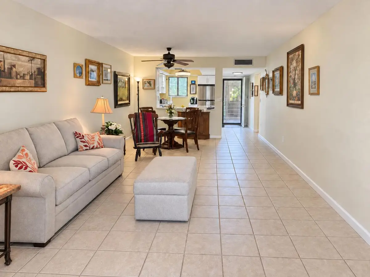 3154 Via Poinciana #115, Lake Worth, FL 33467 - #1
