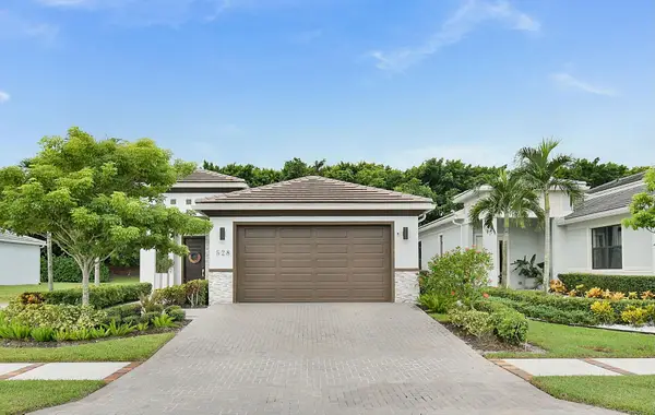 528 SE Fascino Circle Se, Port St Lucie, FL 34984