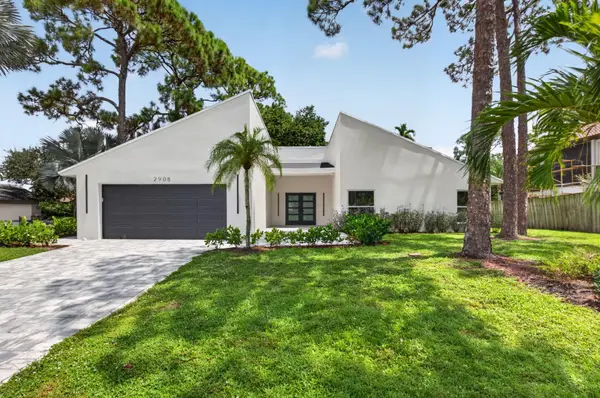 2908 NW 24th Way, Boca Raton, FL 33431