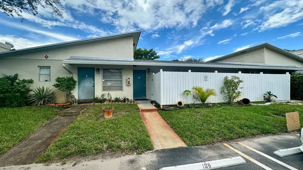 3000 NW 5th Terrace #107, Pompano Beach, FL 33064 - #1
