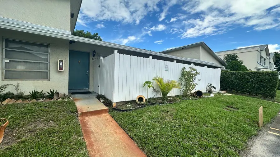 3000 NW 5th Terrace #107, Pompano Beach, FL 33064 - #2