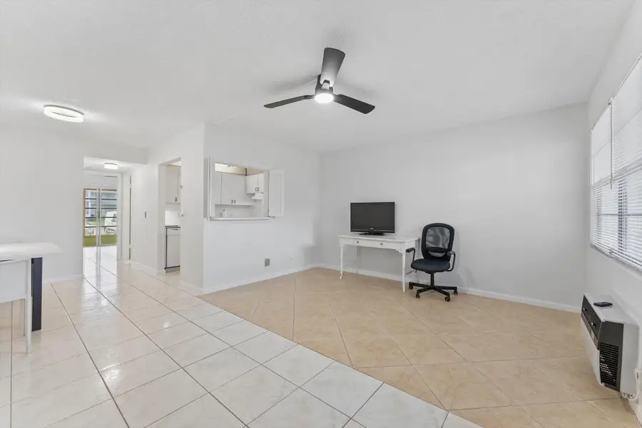 398 Tilford S, Deerfield Beach, FL 33442 - #3