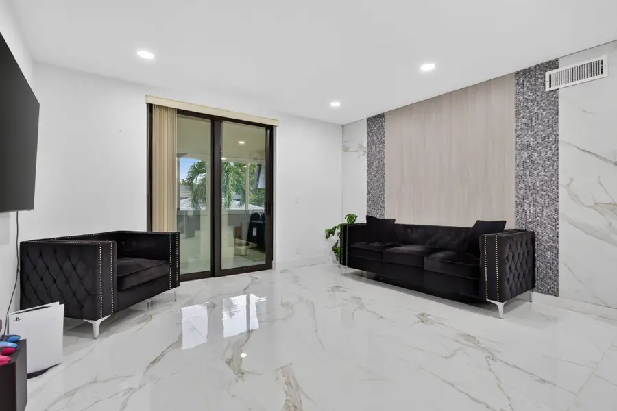 8404 W Sample Road #230, Coral Springs, FL 33065 - #2