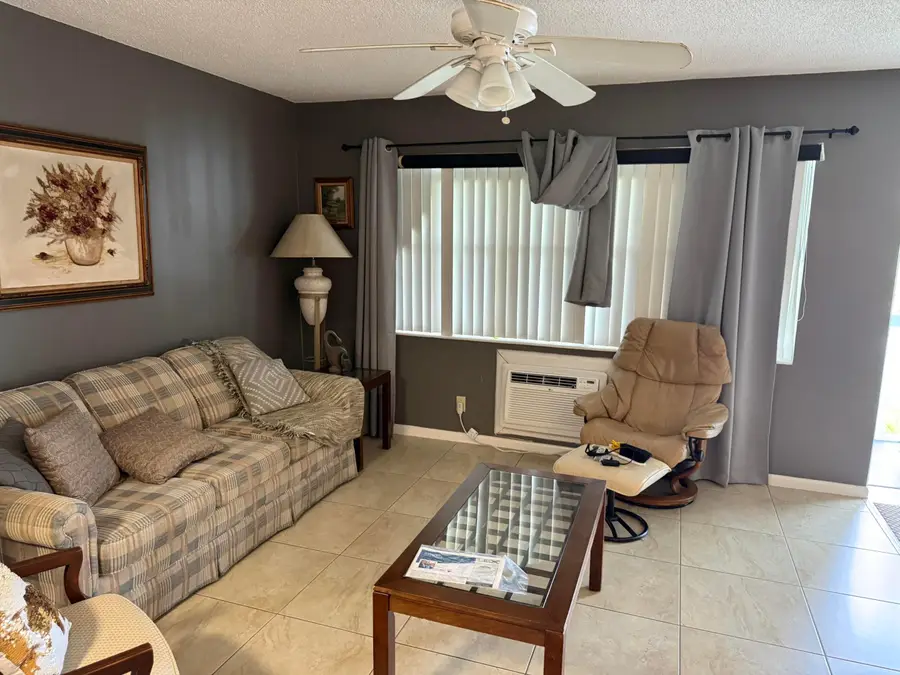 15 Chatham A #15, West Palm Beach, FL 33417 - #2