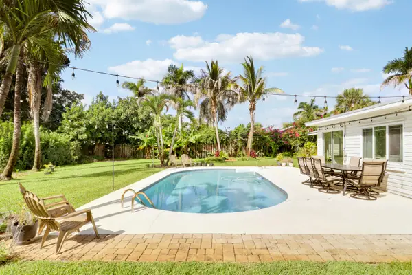 8016 SE Palm Street, Hobe Sound, FL 33455