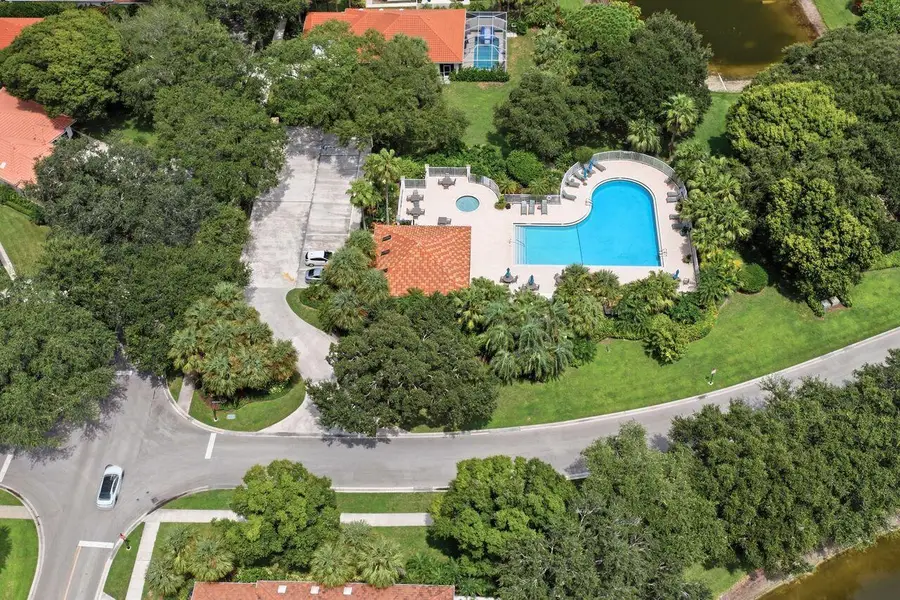 508 E Tall Oaks Drive, Palm Beach Gardens, FL 33410 - #3